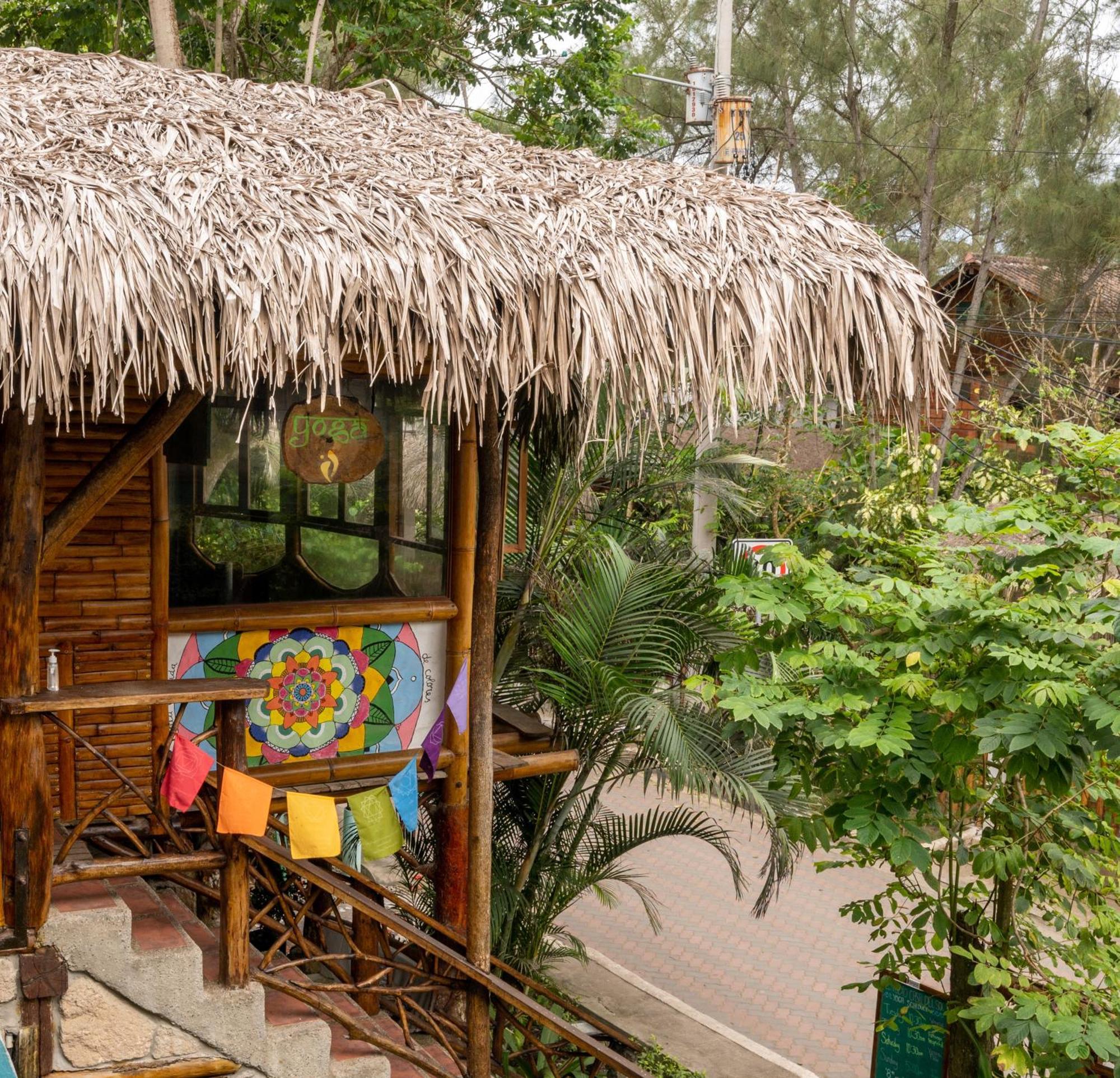 Hostel Casa Del Sol Montañita Pokoj fotografie